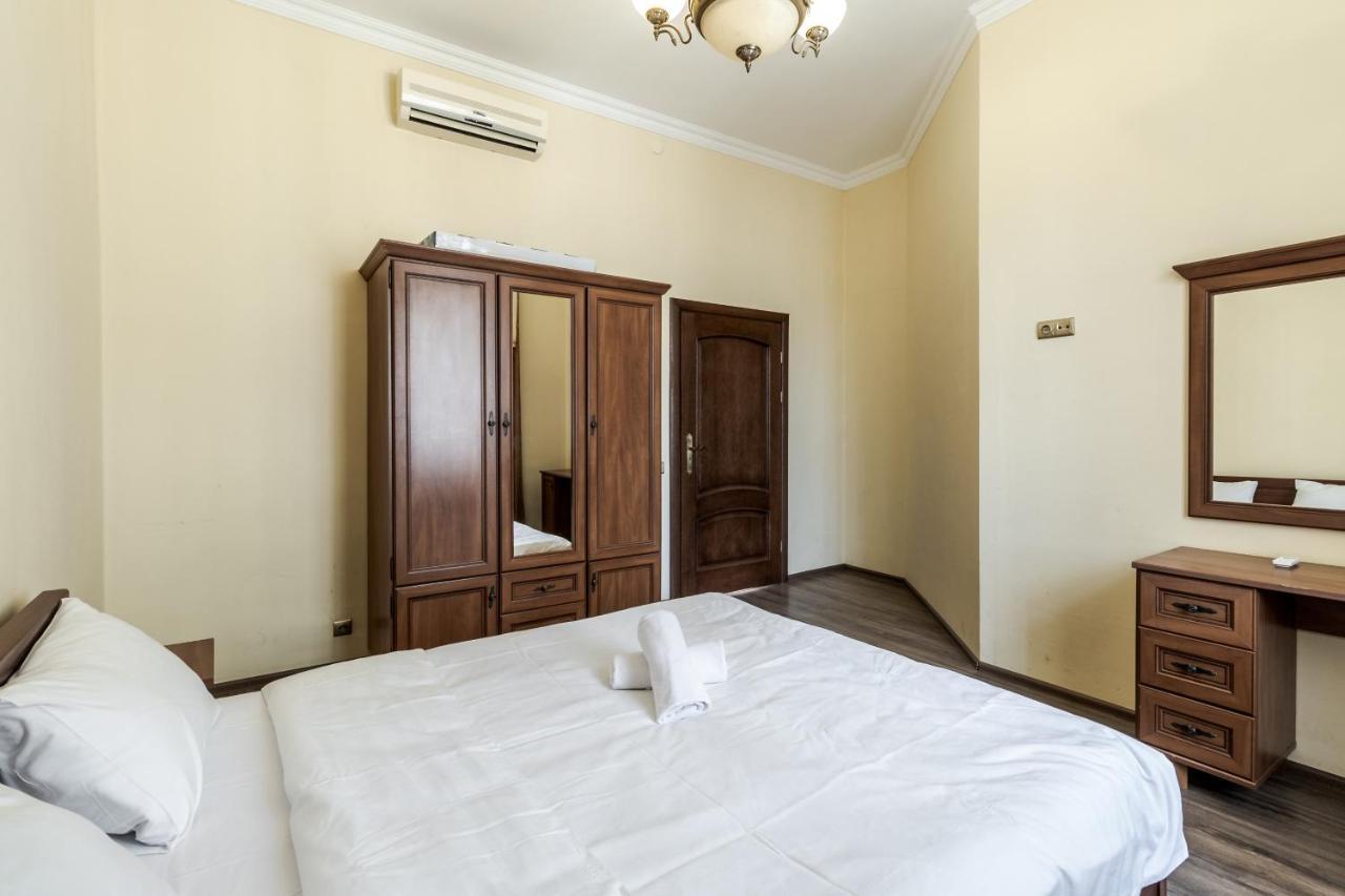 Fedorova Apartment Lviv Exterior foto